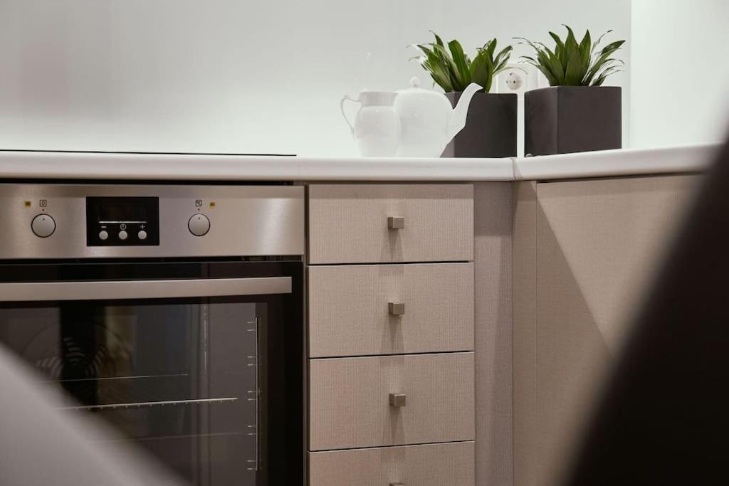 Viola Comfort Suite เอเธนส์ ภายนอก รูปภาพ