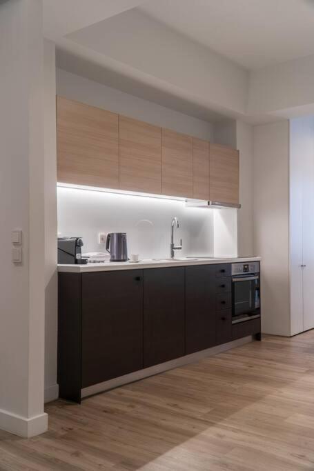 Viola Comfort Suite เอเธนส์ ภายนอก รูปภาพ